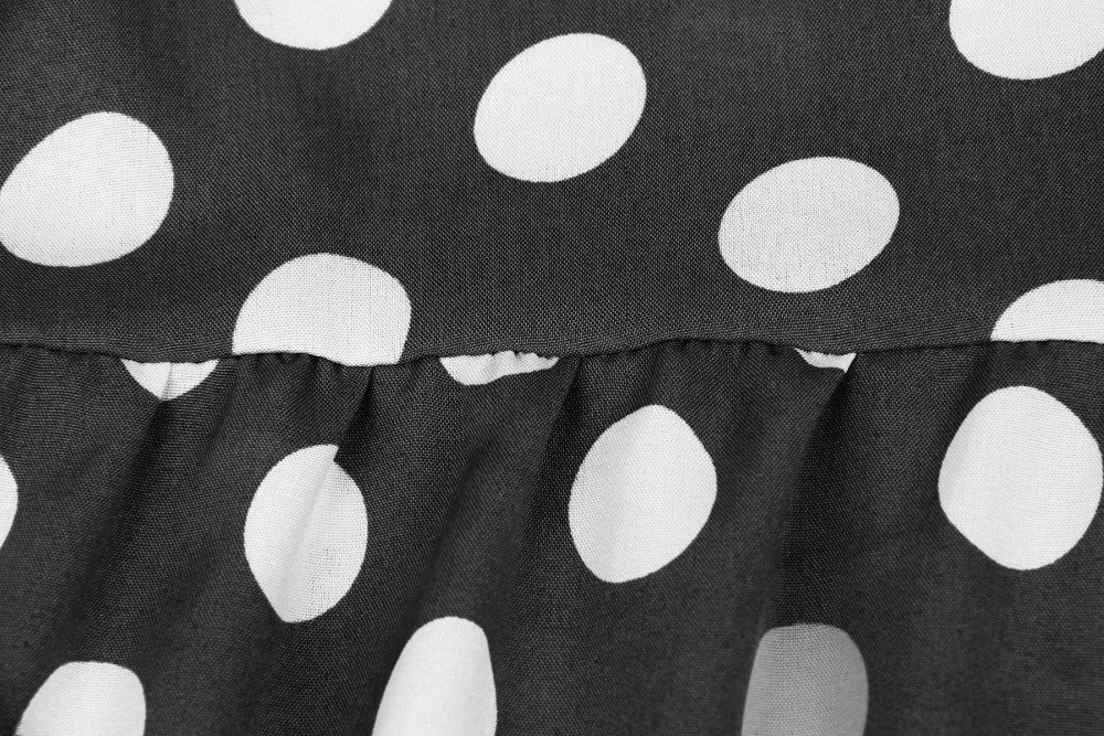 Black (7)