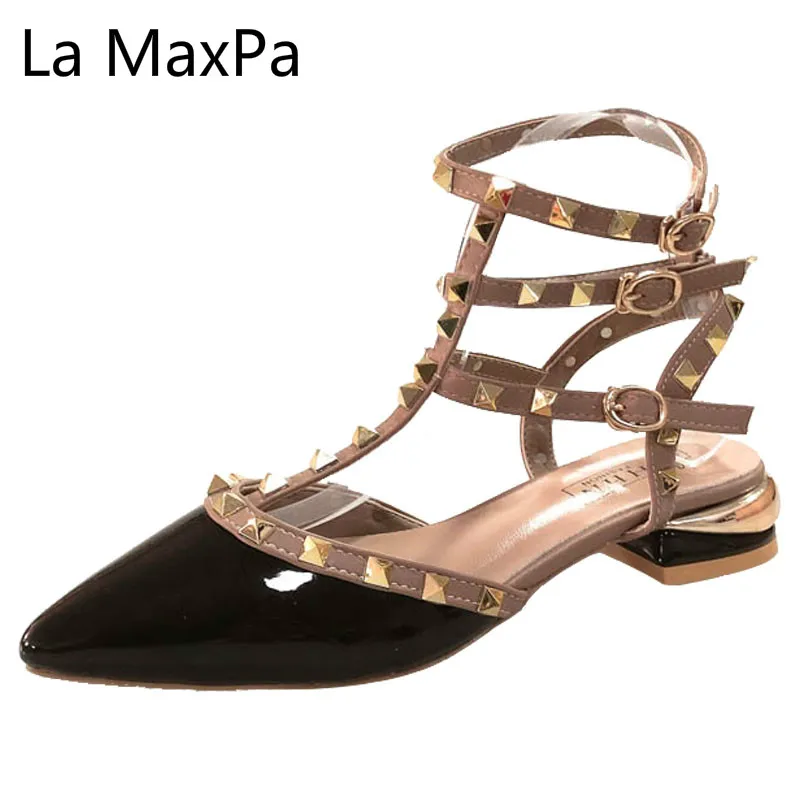 

Spring Summer New Women Shoes fashion Pointed Toe Roman Rivet Sandals Straps Buckles Heavy Heeled Shallow Mouthed Single Shoes