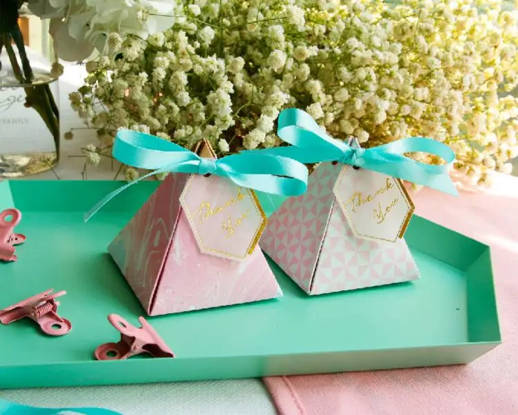 Розовый необычная коробка для предродовой вечеринки треугольная пирамида свадебные подарки мешочки, принадлежности для праздника