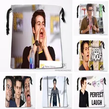 Изготовленный На Заказ Dylan OBrien Сумки на шнурке Печать Путешествия хранения мини мешок плавать Пешие прогулки игрушка мешок размер 18x22 см#180412-11-57