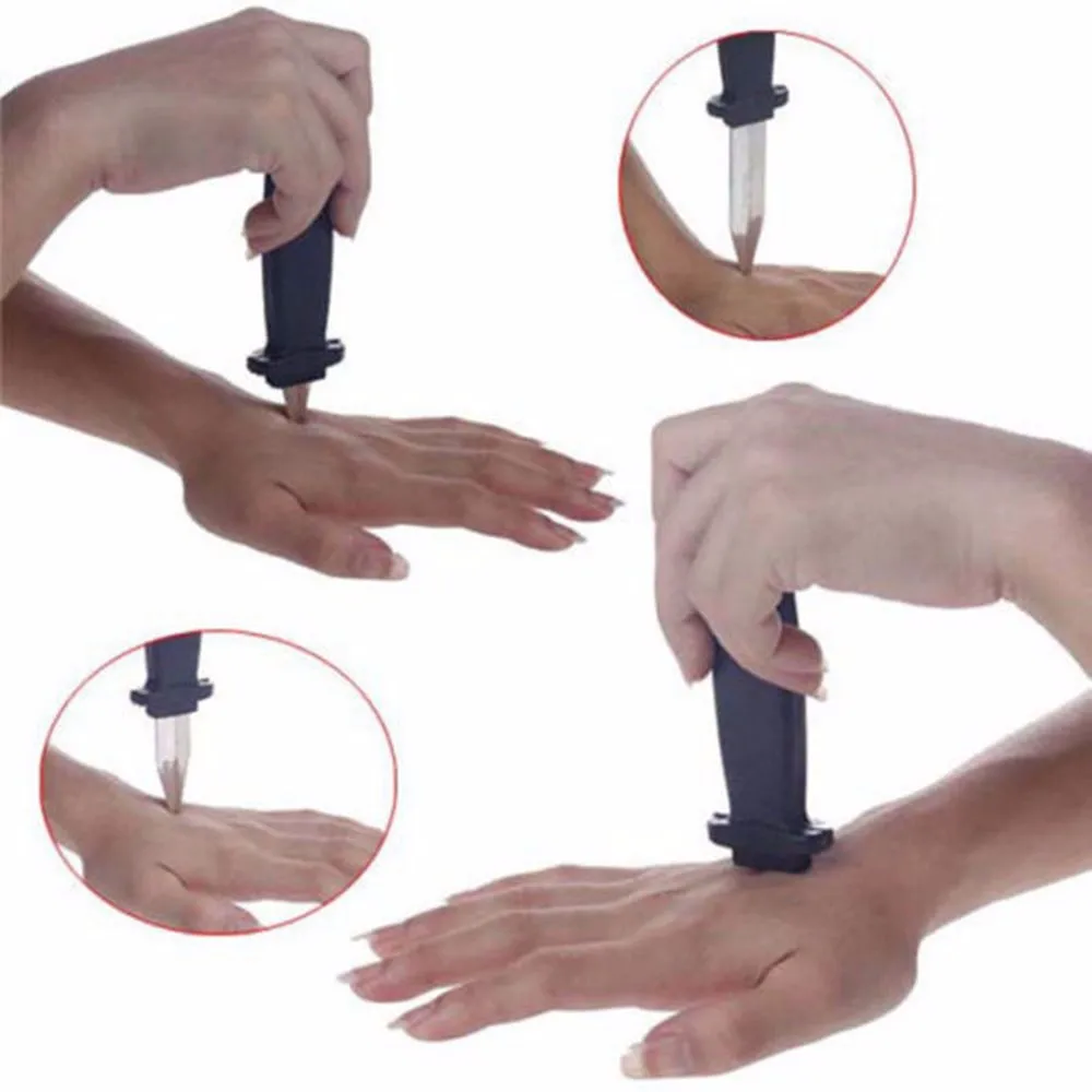 Free shipping New Joke Magic Plastic Retractable Knife Halloween Props Toy Slide Dagger Trick (4)