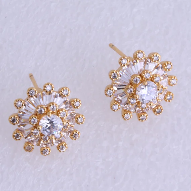 Love Monologue Aesthetic Snowflake White Cubic Zirconia Stud Love Monologue Aesthetic Snowflake White Cubic Zirconia Stud Earrings Yellow Gold Color Fashion Jewelry J0364a