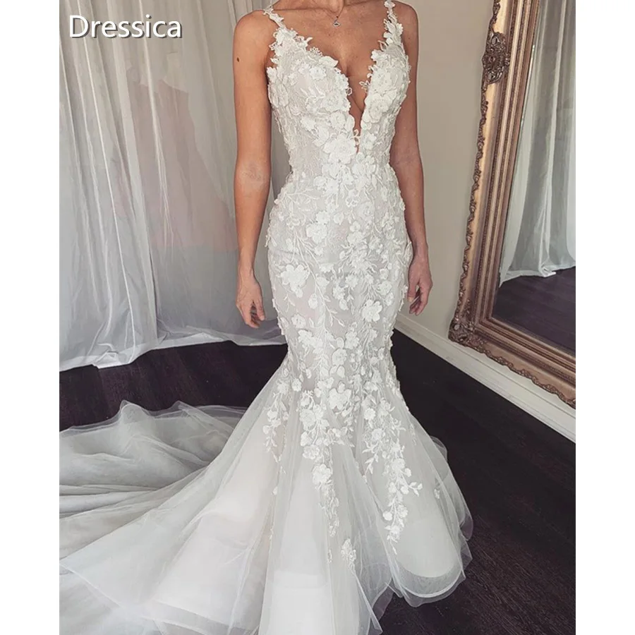

Plunging Neckline Mermaid Wedding Dress Sexy Spaghetti Strap Floral Lace Appliqued Beaded Bridal Gown