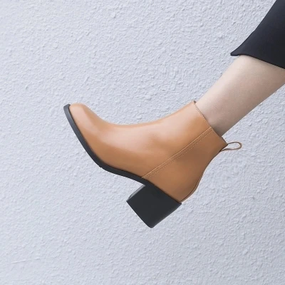

2018 autumn new European station thick with short boots round head high heel boots Chelsea boots wild Martin boots single boots