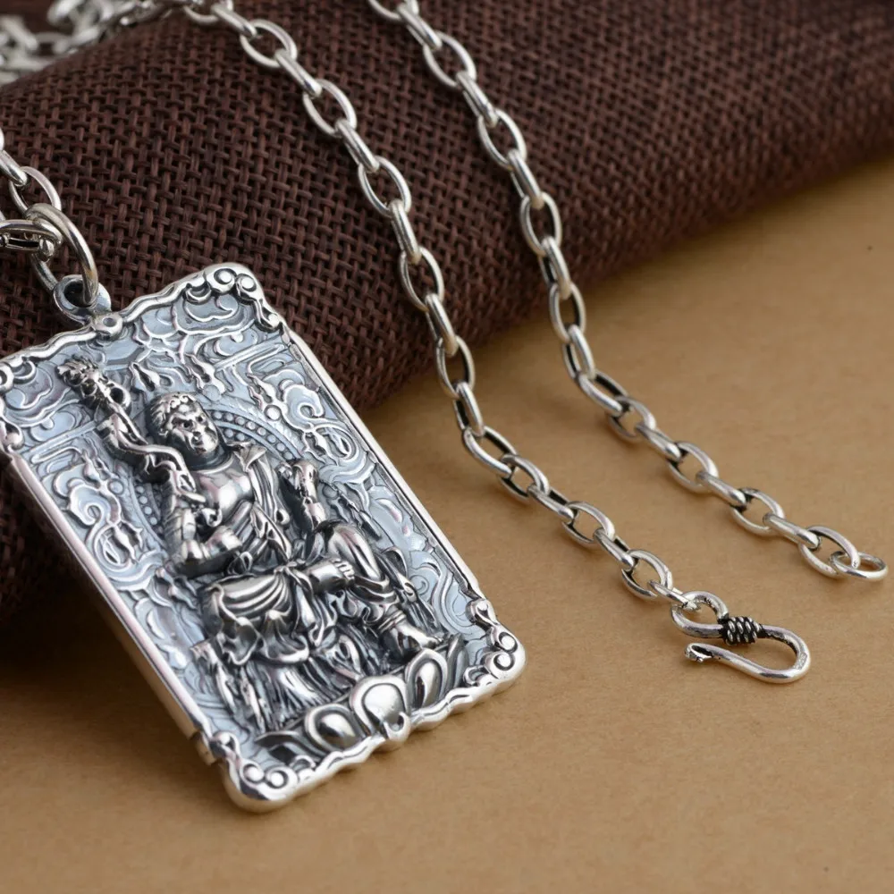 3607903190_1920852753