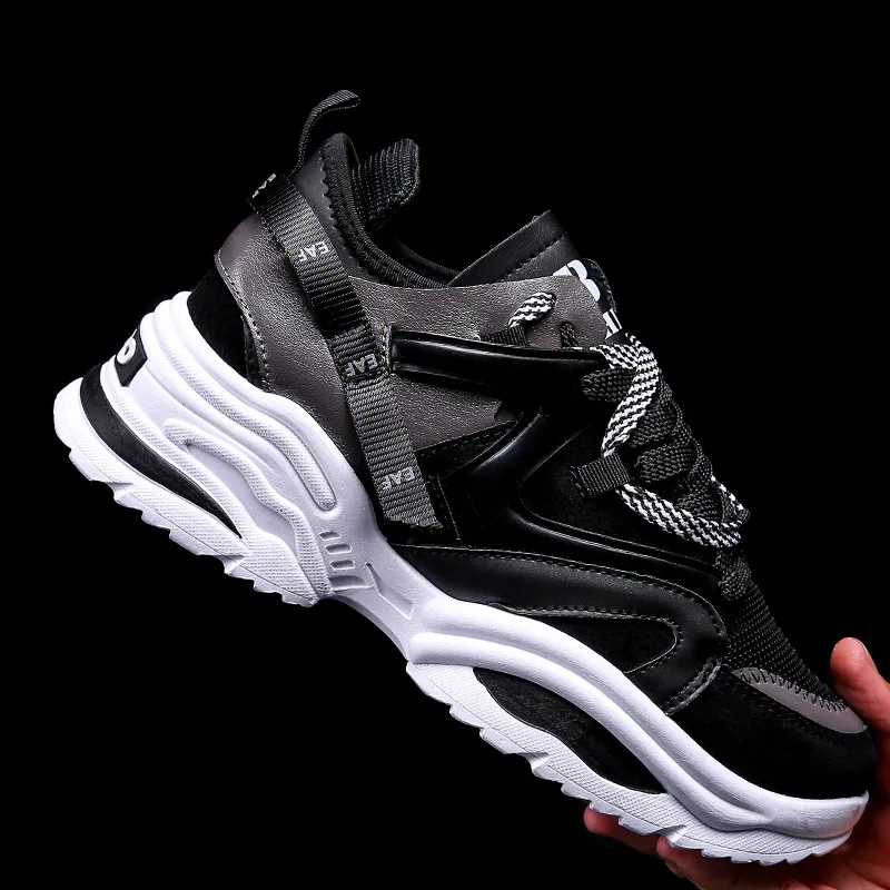 sports shoes for men under 700