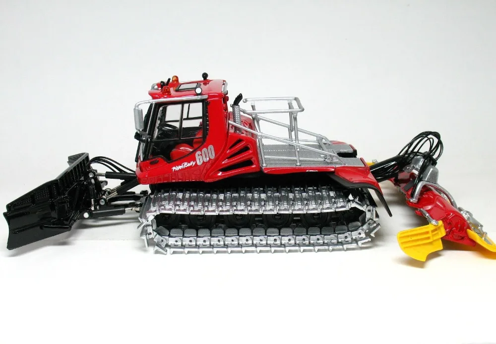 Pistenbully 600 Winde 1/43 по шкале-от ROS