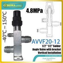 Válvula de ângulo com 1/2 “placa de conexão SAE flare é instalado verticalmente na parte inferior da unidade de condensação para reduzir o custo de montagem de