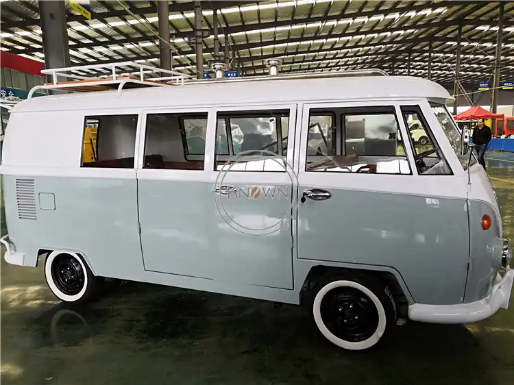 Color Size Customized Hotdog Mobile Food Cartround Trailer