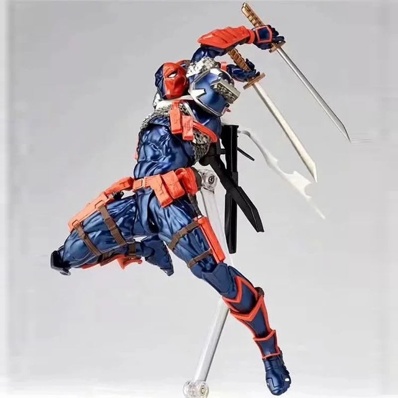

7" Tokusatsu Revoltech No.011 DC Hero Deathstroke Moveable Boxed 17cm PVC Action Figure Collection Model Doll Toys Gift