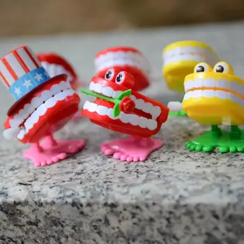 

Funny Cartoon Teeth Denture Foot Wind Up Clockwork Educational Kids Spring Toy Intelligence Developmental Toys Gift For Children