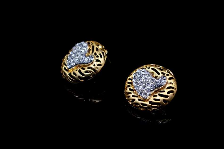 Jewelry sets (3)