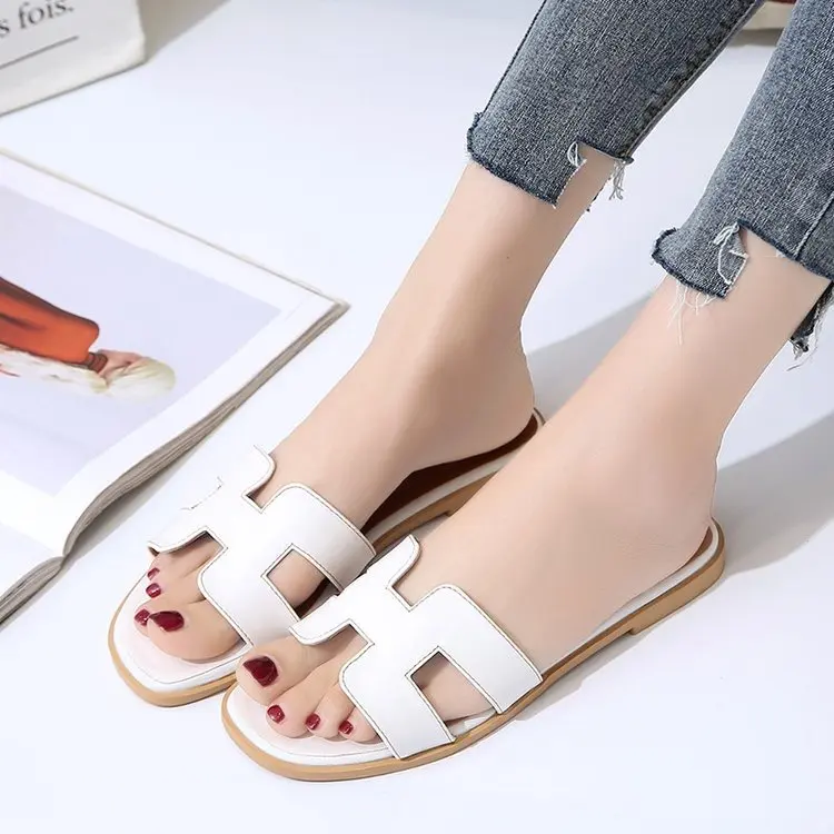 

Women Summer cut out ladies sandals ladies Luxury brand sandals good quality flat shoe Candy Color Outdoor Holiday Slides 34 -43