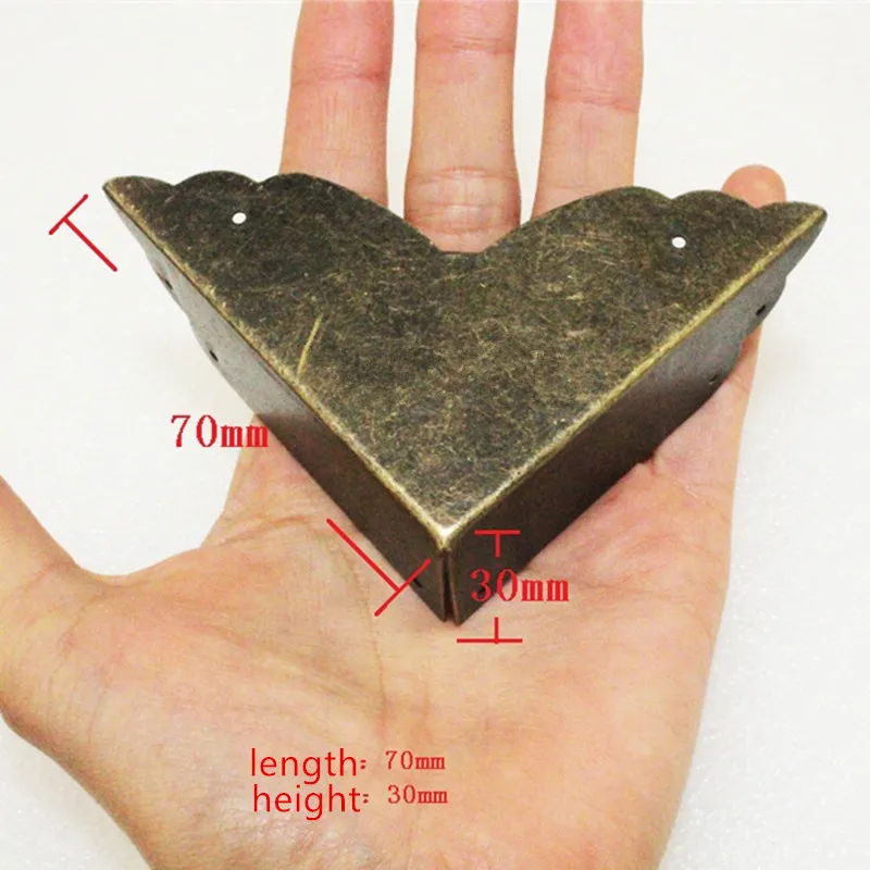 

Right angle Antique legs Wooden Box package Hardware Corner Brackets decoration Four sides protection,Iron Corners,7cm,4Pcs