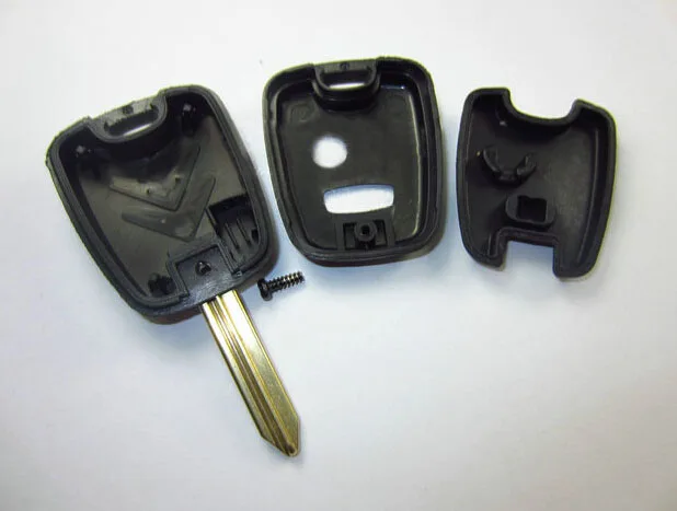 Рисунок 2 - 2 кнопки, Сменный Чехол для ключа