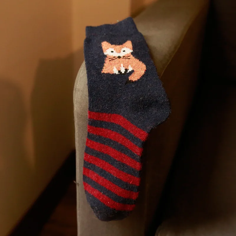 2018 Autumn And Winter Women Funny Fox Print Striped Warm Short Socks Random 1 Pair