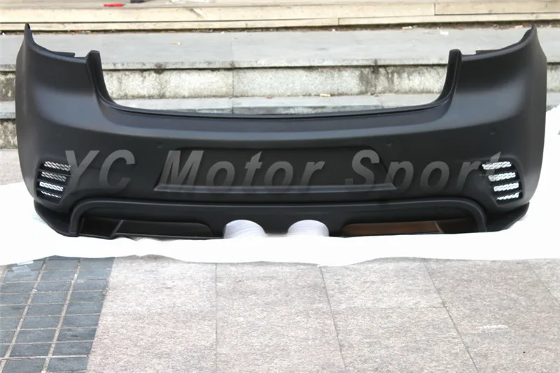 2010-2012 Volkswagen Golf 6 GTI R20 Revozport Style Potion FRP Rear Bumper