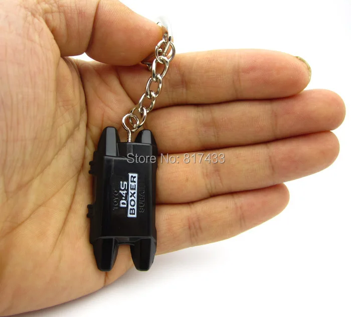 MV34C117S car engine cover keychain 4