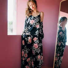 Атласная Шелковая пижама с v-образным вырезом, свободное платье, штаны, комплект из 3 предметов, пижамный комплект с цветочным принтом, женские пижамы