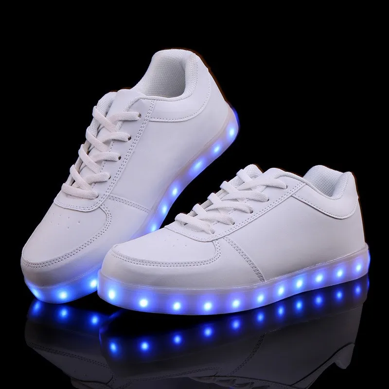 Summer White Sneakers Women LED Basket Femme Casual Luminous Shoes Unisex Glow Ladies lights shoes Footware USB Zapatos Mujer