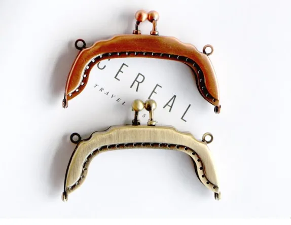 

K173 Mini cute Bronze 8CM vintage Smooth exquisite Metal Purse frame Kiss Clasp DIY Quilting handmade Coin Purse Frames 2pcs