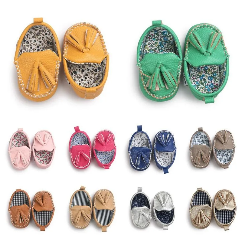 Детская обувь мягкая подошва кисточкой из искусственной кожи новорожденных детская обувь для мальчиков и девочек Мокасины 0-18 M