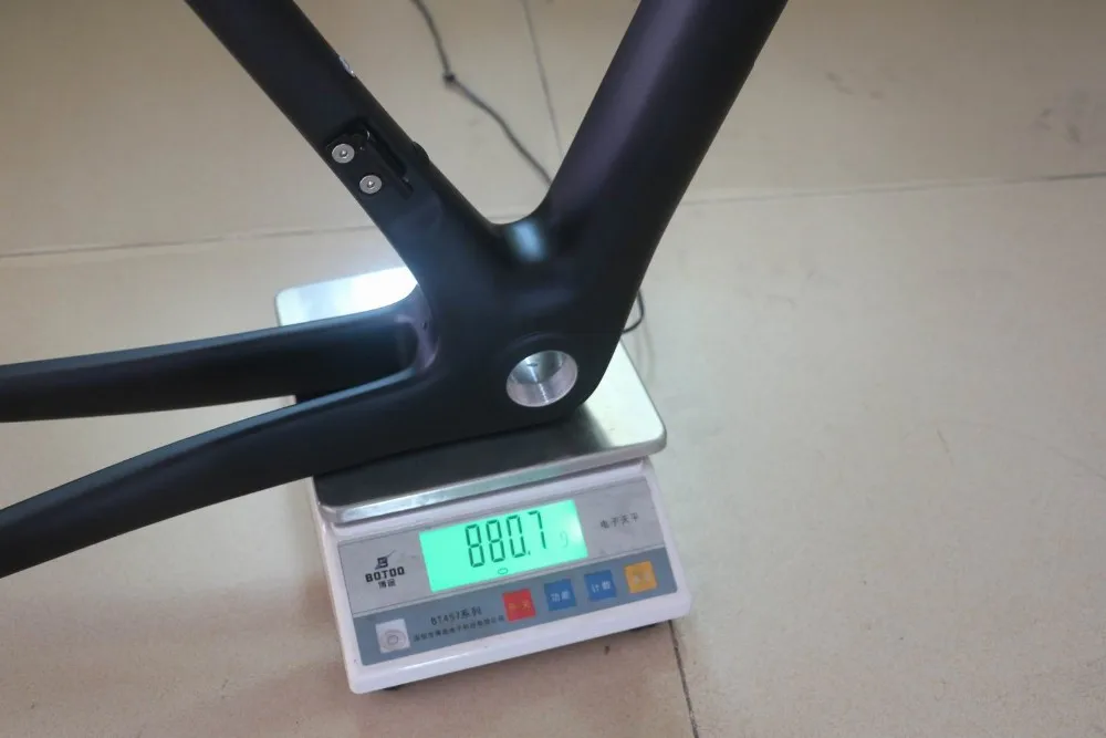 Clearance Chameleon paint full carbon bike parts frame,carbon road bike frame FM208 , carbon aero road frame Di2 OEM ODM carbon bicycle 21 Clearance Chameleon paint full carbon bike parts frame,carbon road bike frame FM208 , carbon aero road frame Di2 OEM ODM carbon bicycle 21