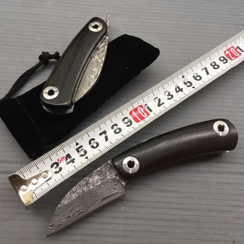 High quality Damascus steel folding knife hunting high hardness outdoor self defense