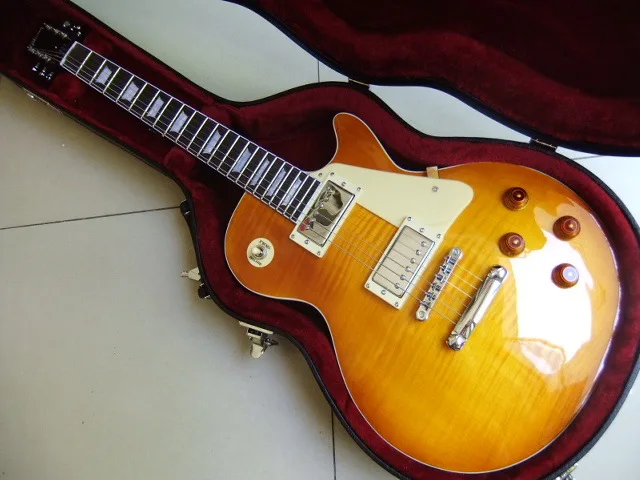 

Custom Shop electric guitar 50th Anniversary 1960 Pilot Run, Version Lemon thin honey burst color finished 110513