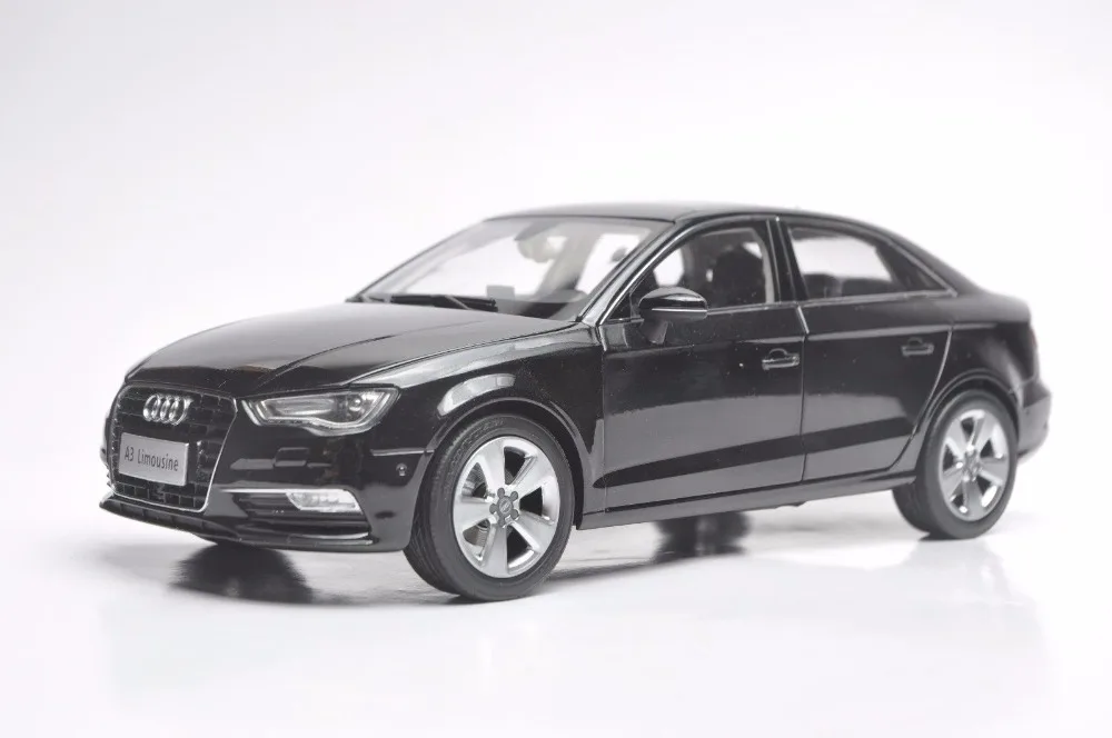 1:18 литая под давлением модель для Audi A3 Limousine 2010 Черный Седан сплав игрушечный автомобиль миниатюрная коллекция подарок S3