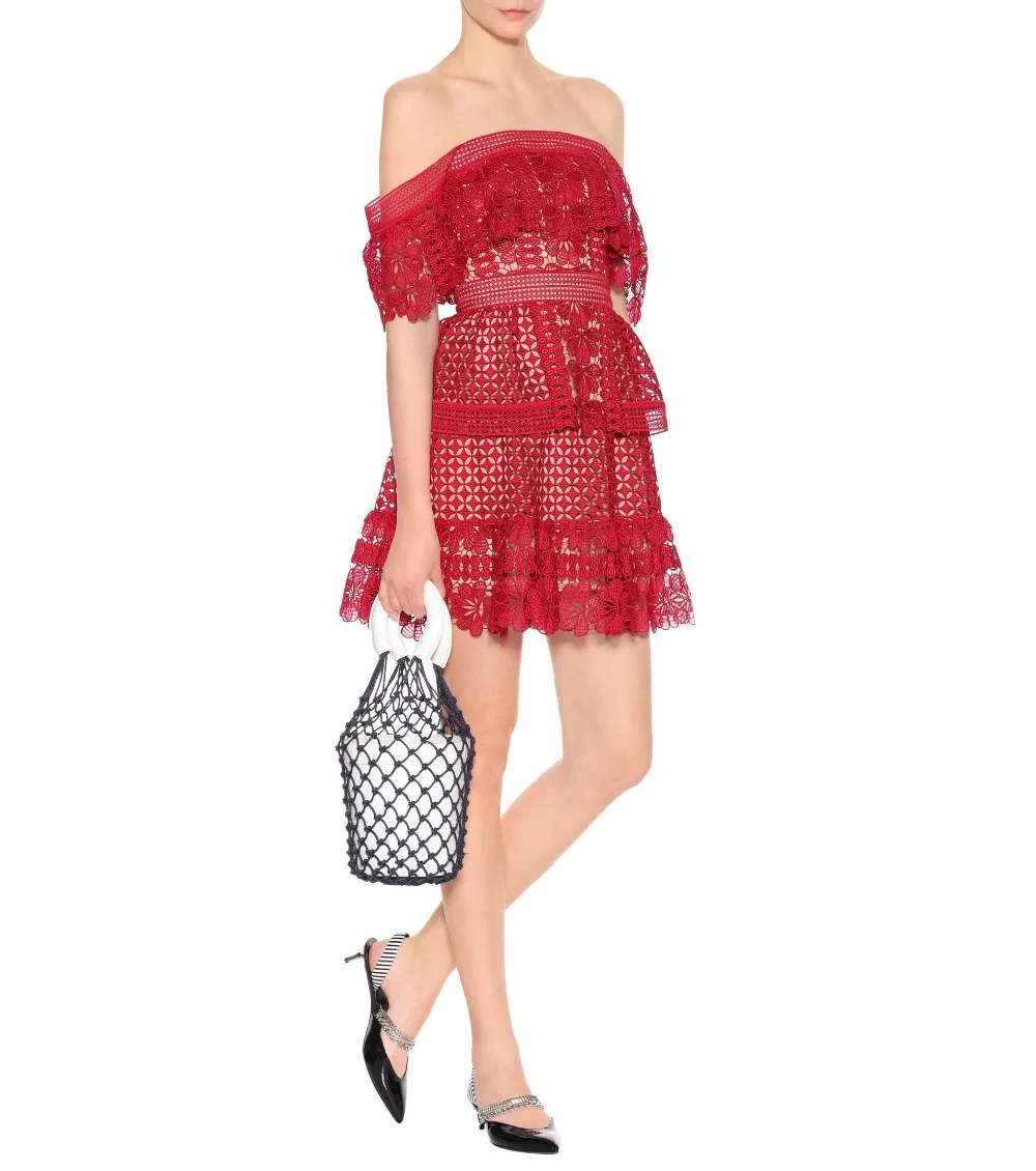 

2019 New arrive off the shoulder lace dress