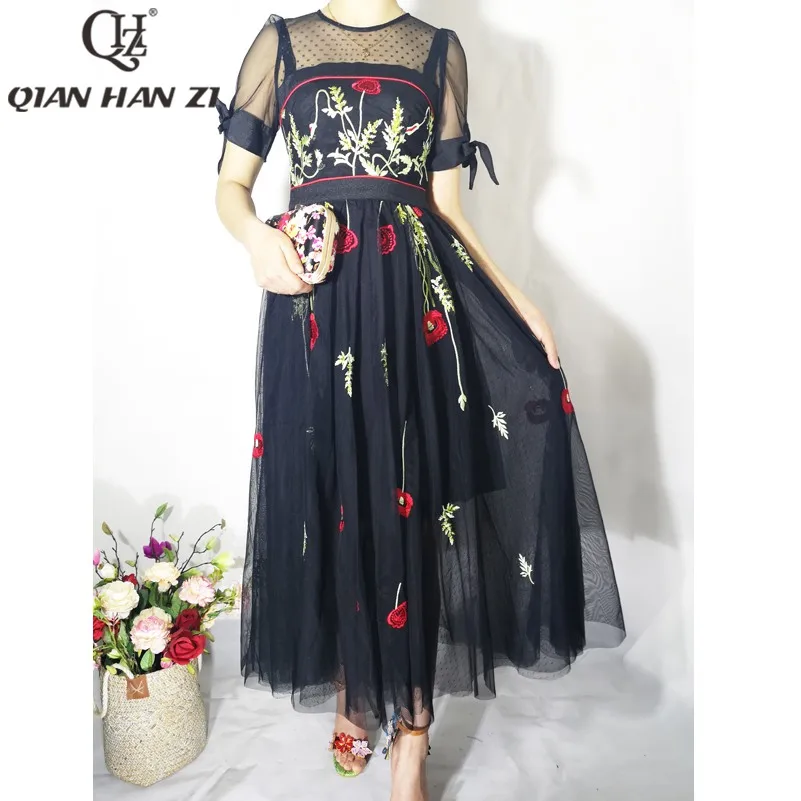 Женское модельное платье макси Qian Han Zi черное облегающее с коротким рукавом и