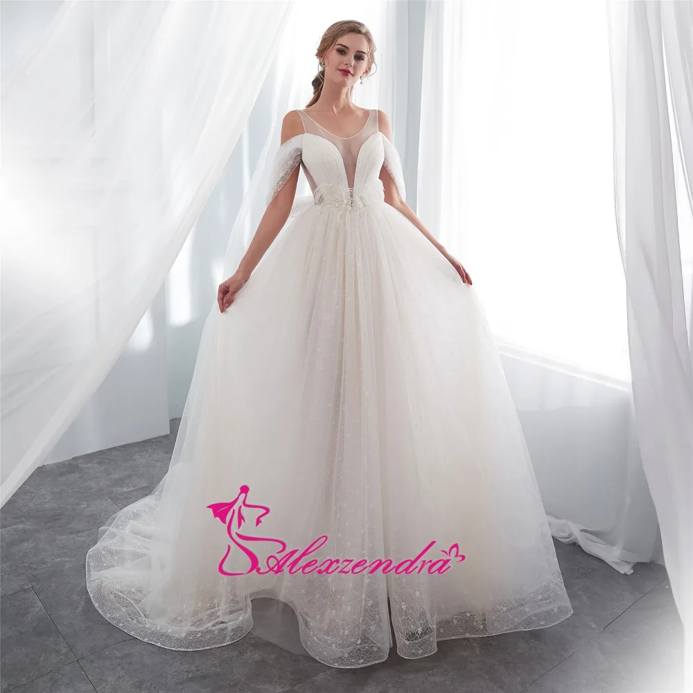 Александра наличии платье цвета слоновой кости Тюль уникальный Дизайн пикантные бальное платье свадебное платье свадебные платья плюс