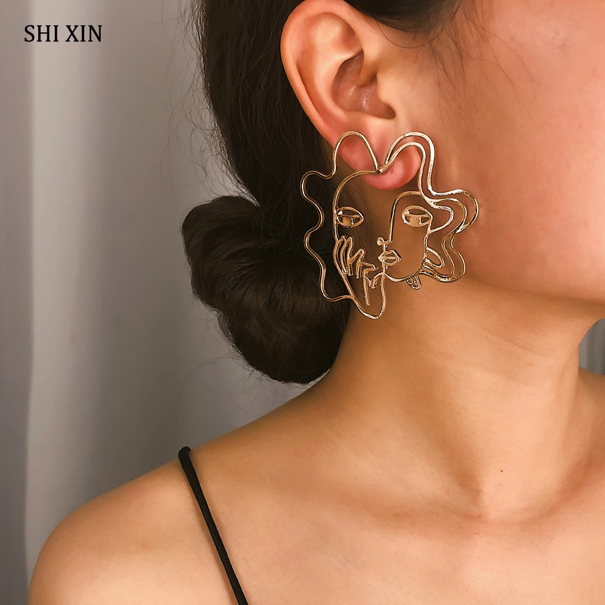 

SHIXIN Korean Big Stud Earrings for Women Earrings Designer Women's Face Gold/Silver Earrings 2019 Funny Earings Fashion Jewelry
