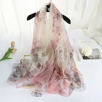 

2019 Silk scarf Lady famous lady gradually change color collision pure spring full garden printing silk elegant soft yarn shawl