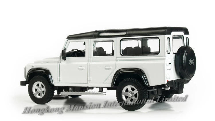 136 Car Model For TheLand Rover Defender (10)