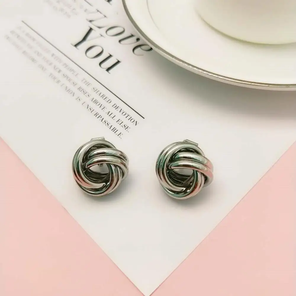 

TRENDY WOMEN EARRINGS RHODIUM COLOR PLATING GOOD QUALITY IRREGULAR ROUND EARRINGS