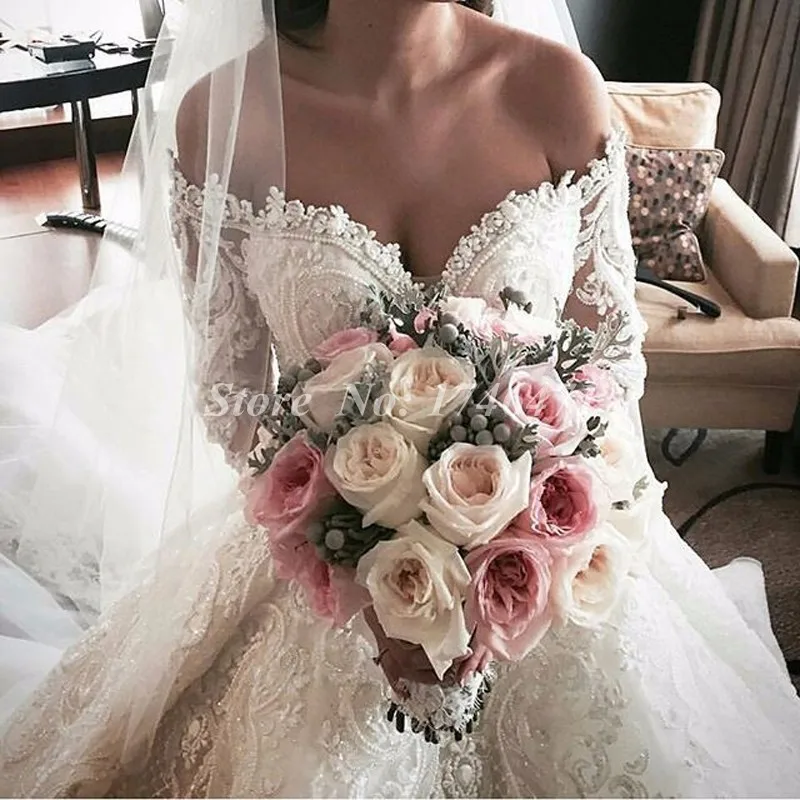 2016-Gorgeous-Ball-Gown-Cathedral-Train-Wedding-Dress-Sexy-V-Neck-Off-the-Shoulder-Lace-Long (3)