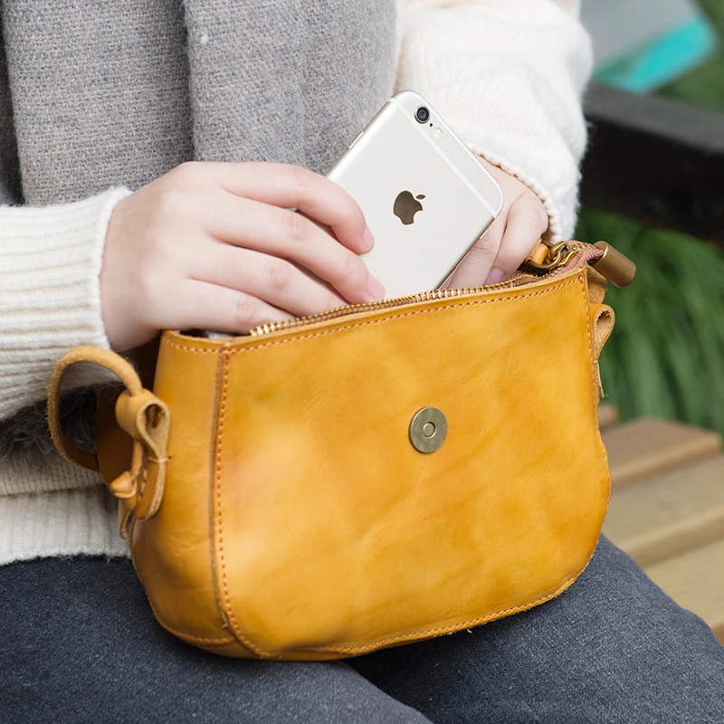 AETOO Handmade cowhide handbag, shoulder slant across handbags, casual leather bag