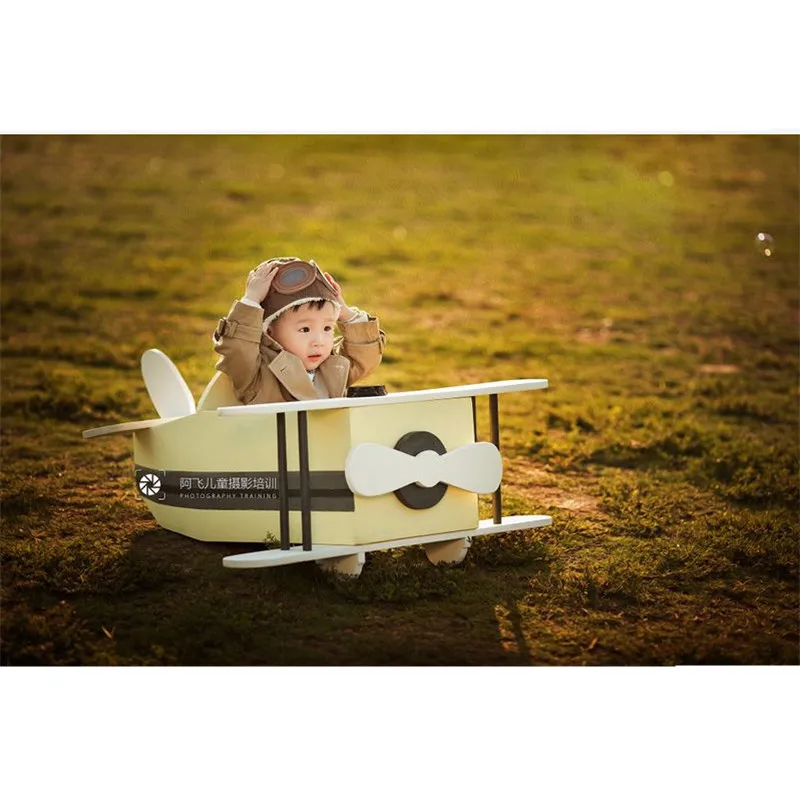 Baby Boy Props for Photography Vintage Wood Plane Newborn Photo Shoot Accessories Blanket Studio Foto Props Baby Posing Sofa Bed