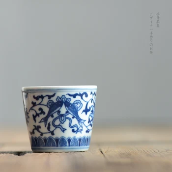 

Chinese Style Celadon Jingdezhen Blue Flower Hand-painted Twigs Double Fish Cup PinTea Cup China Tea Cup Home Decorations