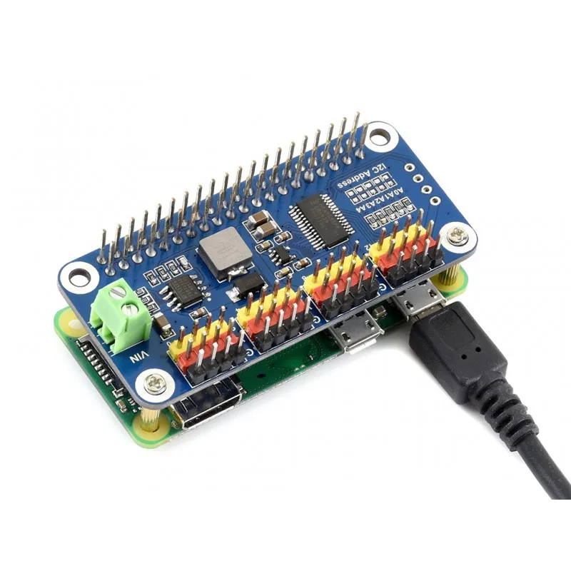 Сервопривод Waveshare для Raspberry Pi Zero/Zero W/Zero WH/2B/3B/3B + 16 каналов 12 бит интерфейс I2C выход