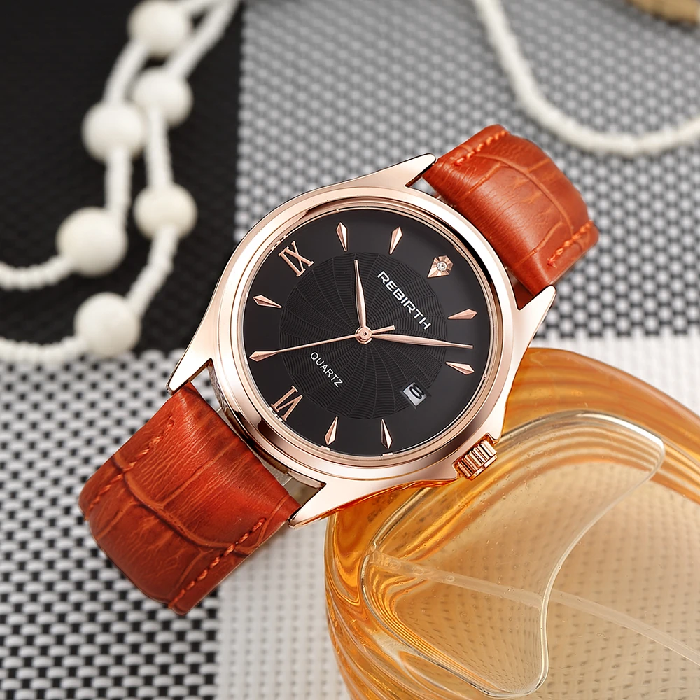 

2018 Women Fashion Casual Leather Strap Watch Simple Style small Luxury Elegant Analog Quartz Business Wristwatch