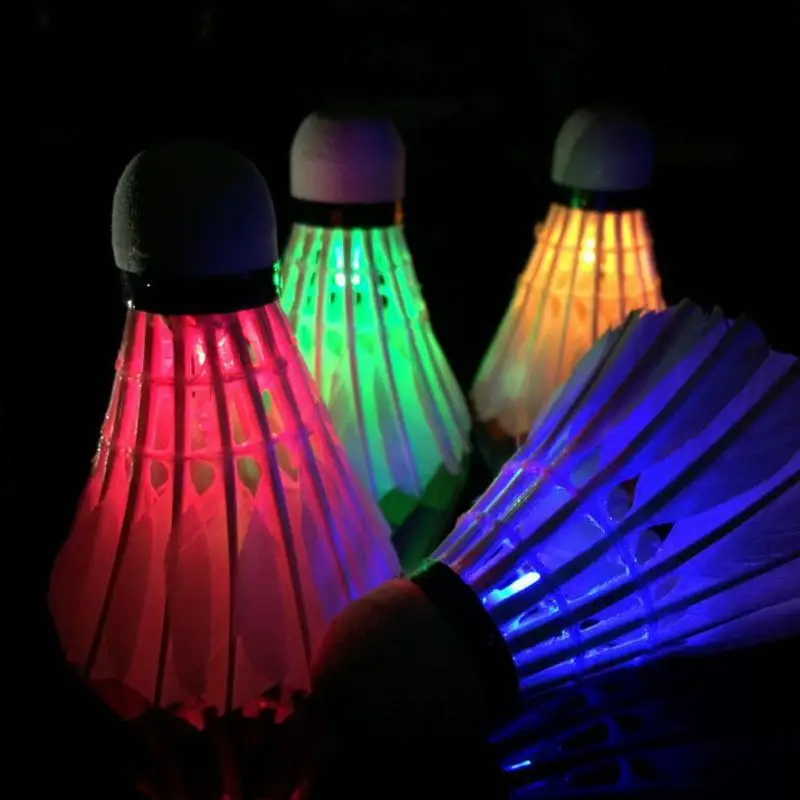 4 piezas luces LED Badmintons Shuttlecock bádminton LED interior/exterior Durable ligero deportes suministros para noche