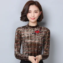 Высокое качество осень золото бархат Топы с длинным рукавом рубашки для женщин Модный тонкий пуловер Плюс большой размер низ футболки вышивка