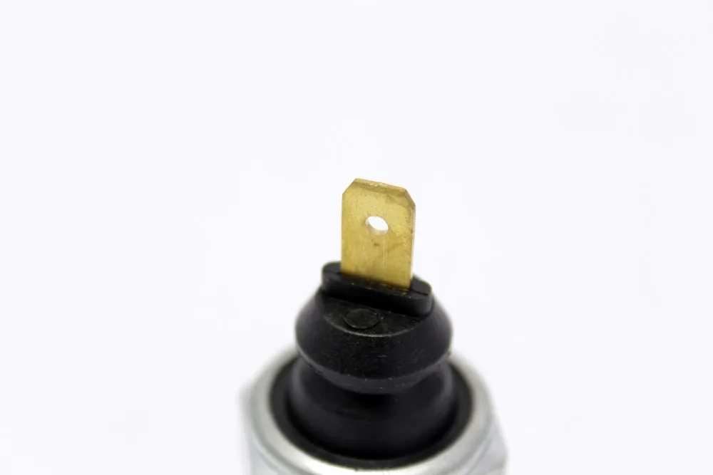 Переключатель давления масла для Mitsubishi Lexus Ford Fiat KIA Mazda Subaru Toyota 71742590 25240 KA 020 MD001482