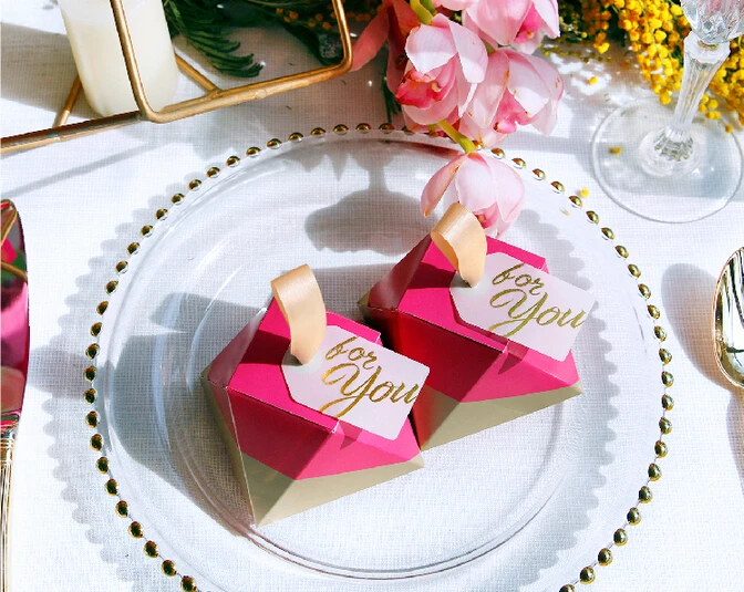 New Rose Red Diamond Shape Candy Box Wedding Favors and Gifts Box Party Supplies Paper Gift Chocolate Boxes Packages (9)