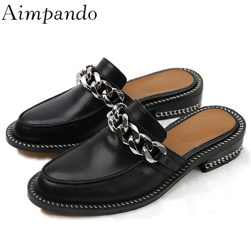 

The New Chic Pearl Slippers Women Round Toe Fashion Outwear Mules Black Leather Chains Flat Shoes Woman