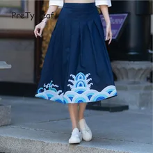 Весенняя вышитая хлопковая и льняная юбка