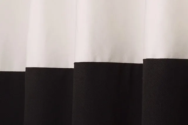 4 curtain
